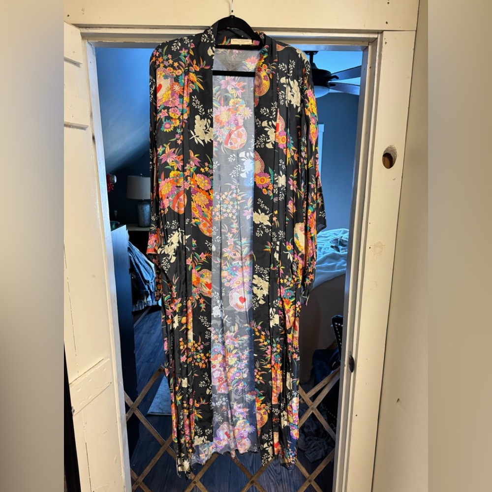 Spell Leo Robe S/M Devine! 🦄✨ please read my comments